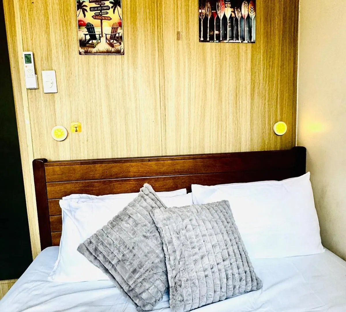 Beach Haven Condo In Moas Shore Resort Near Okada City Of Dreams Solaire Manila Apartment