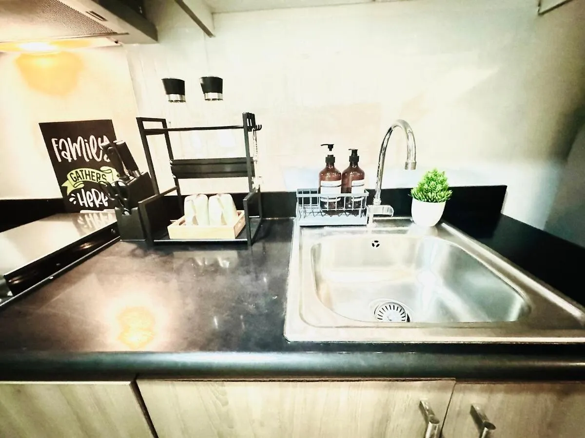 Beach Haven Condo In Moas Shore Resort Near Okada City Of Dreams Solaire Manila 0*,  Philippines