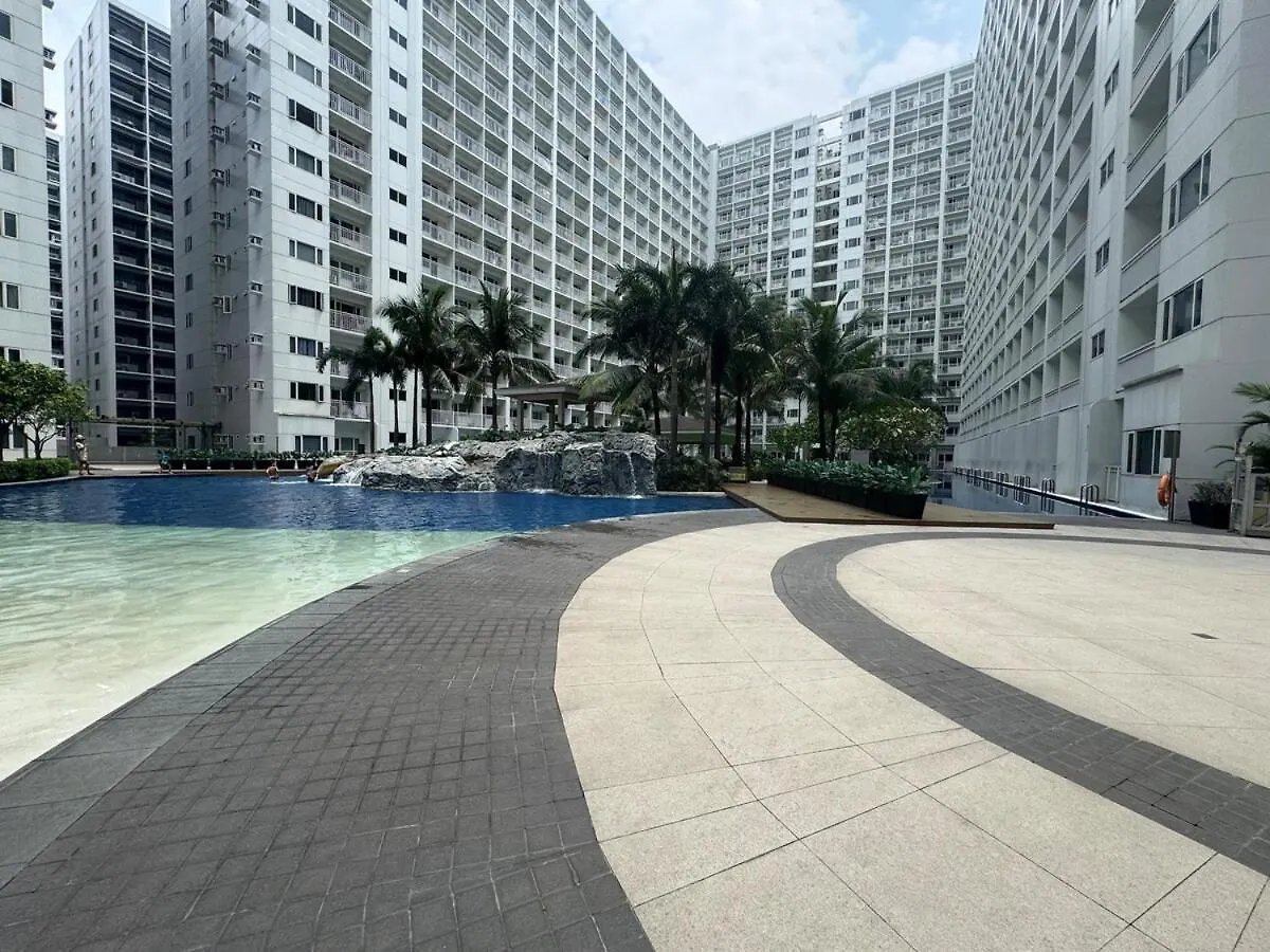 Beach Haven Condo In Moas Shore Resort Near Okada City Of Dreams Solaire Manila Apartment